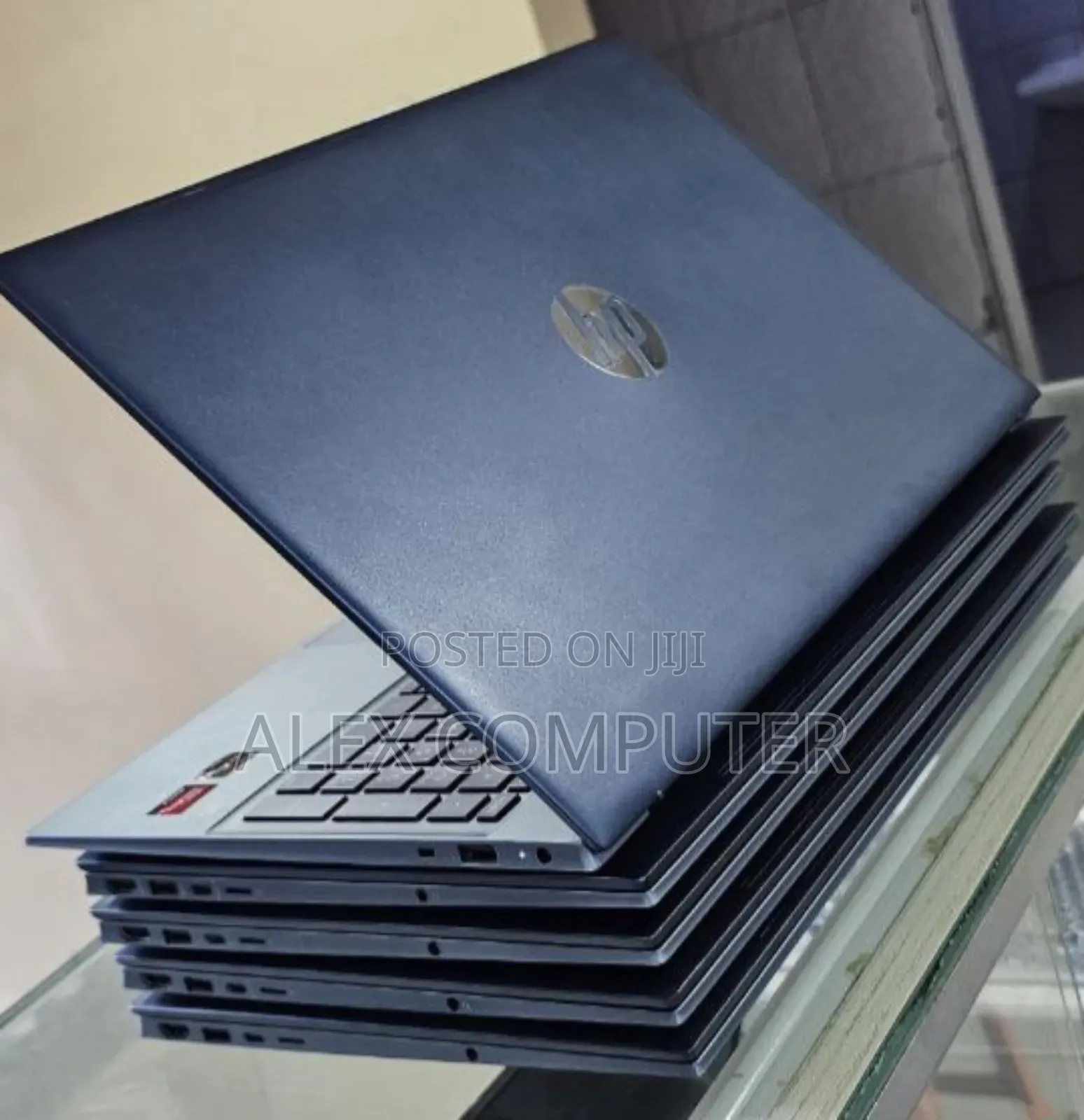 New Laptop HP Pavilion 15 8GB AMD Ryzen 5 SSD 512GB