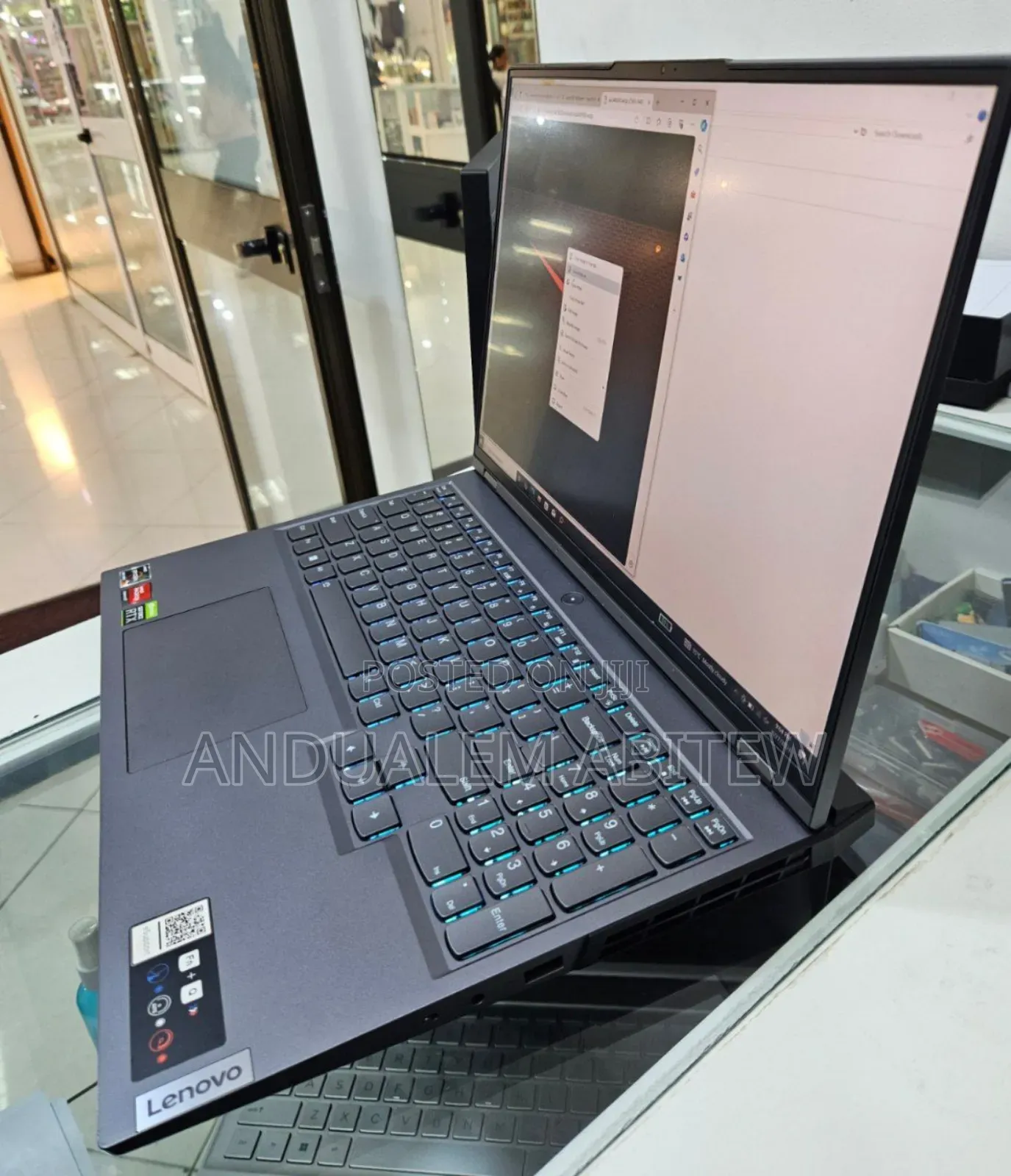 New Laptop Lenovo Legion 5 16GB AMD Ryzen 7 SSD 512GB