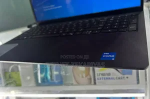 New Laptop Dell Inspiron 15 8GB Intel Core I5 SSD 512GB