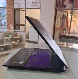 New Laptop HP Pavilion 15 8GB Intel Core I5 HDD+SSD 1.5T