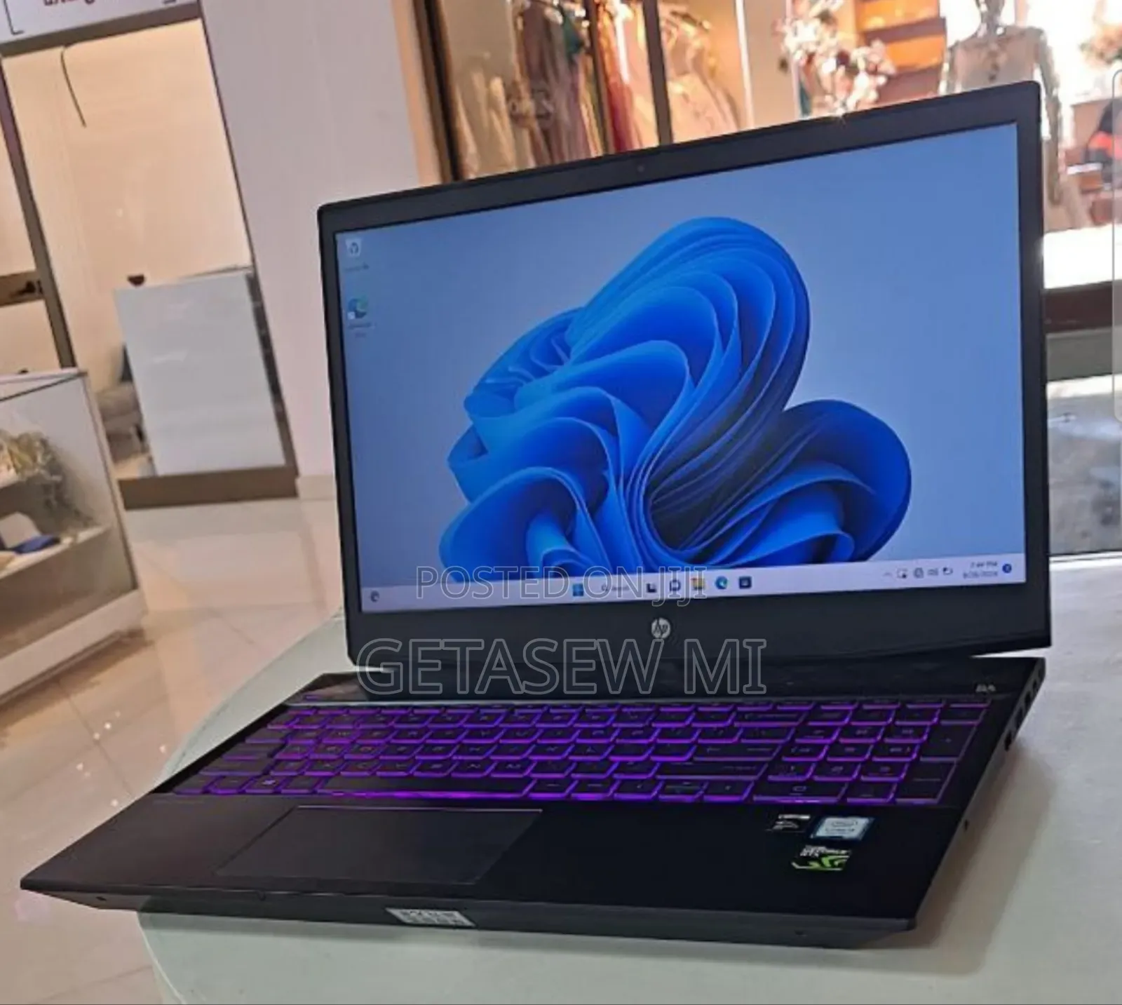 New Laptop HP Pavilion Power 15 8GB Intel Core I5 HDD+SSD 1T