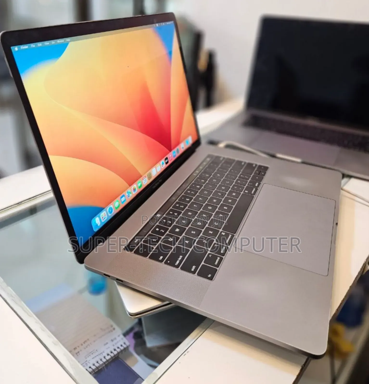 New Laptop Apple MacBook Pro 2019 16GB Intel Core I9 SSD 1T