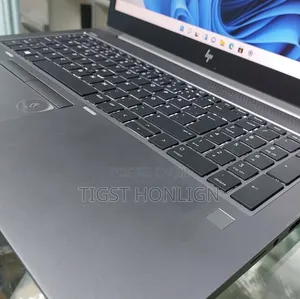 Photo - New Laptop HP ZBook 17 16GB Intel Core I7 SSD 512GB