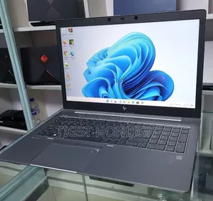 New Laptop HP ZBook 17 16GB Intel Core I7 SSD 512GB