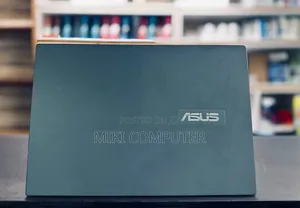 New Laptop Asus ZenBook Pro 15 UX580GE 32GB Intel Core I7 SSD 1T