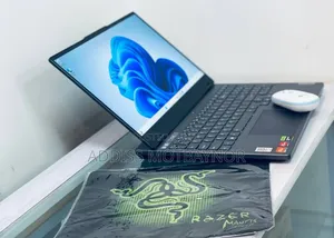 New Laptop Lenovo ThinkPad Yoga 16GB Intel Core I7 SSD 512GB