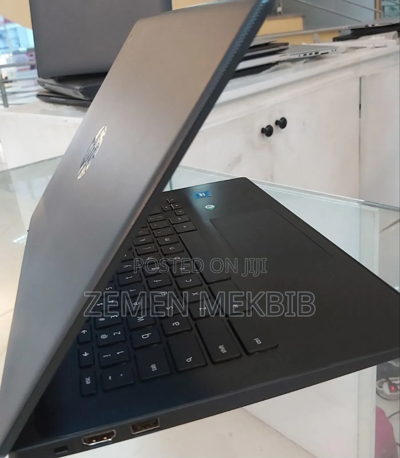 New Laptop HP 4GB SSD 32GB