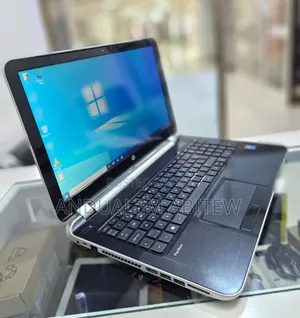 Photo - New Laptop HP Pavilion 15 8GB Intel Core I5 HDD 1T