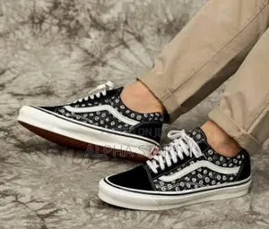 Photo - Vans Old School Good Qulity Shoes