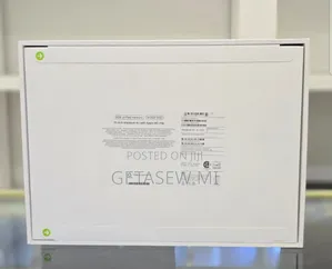 New Apple MacBook Air 2024 M3 15-Inch 8GB Apple M3 Pro SSD 512GB