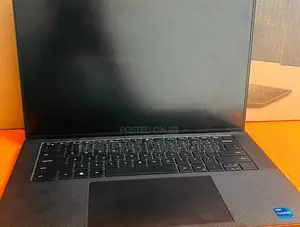 New Laptop Dell XPS 15 16GB Intel Core I7 SSD 1T