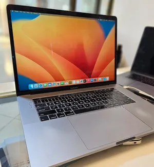 New Laptop Apple MacBook Pro 2018 32GB Intel Core I9 SSD 1T