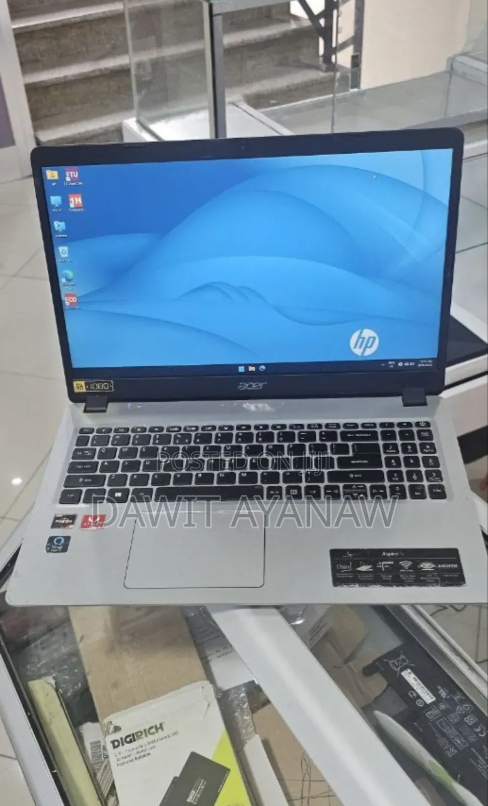 New Laptop Acer Aspire 3 8GB AMD Ryzen 3 SSD 256GB