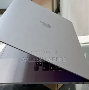 New Laptop Apple MacBook Pro 2019 16GB Intel Core I9 SSD 1T