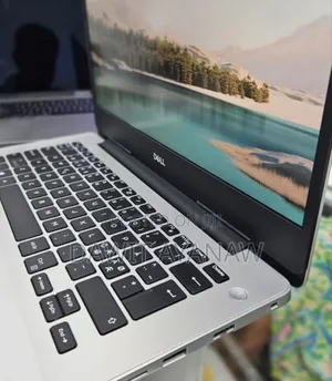 New Laptop Dell Inspiron 15 8GB AMD Ryzen 5 SSD 256GB