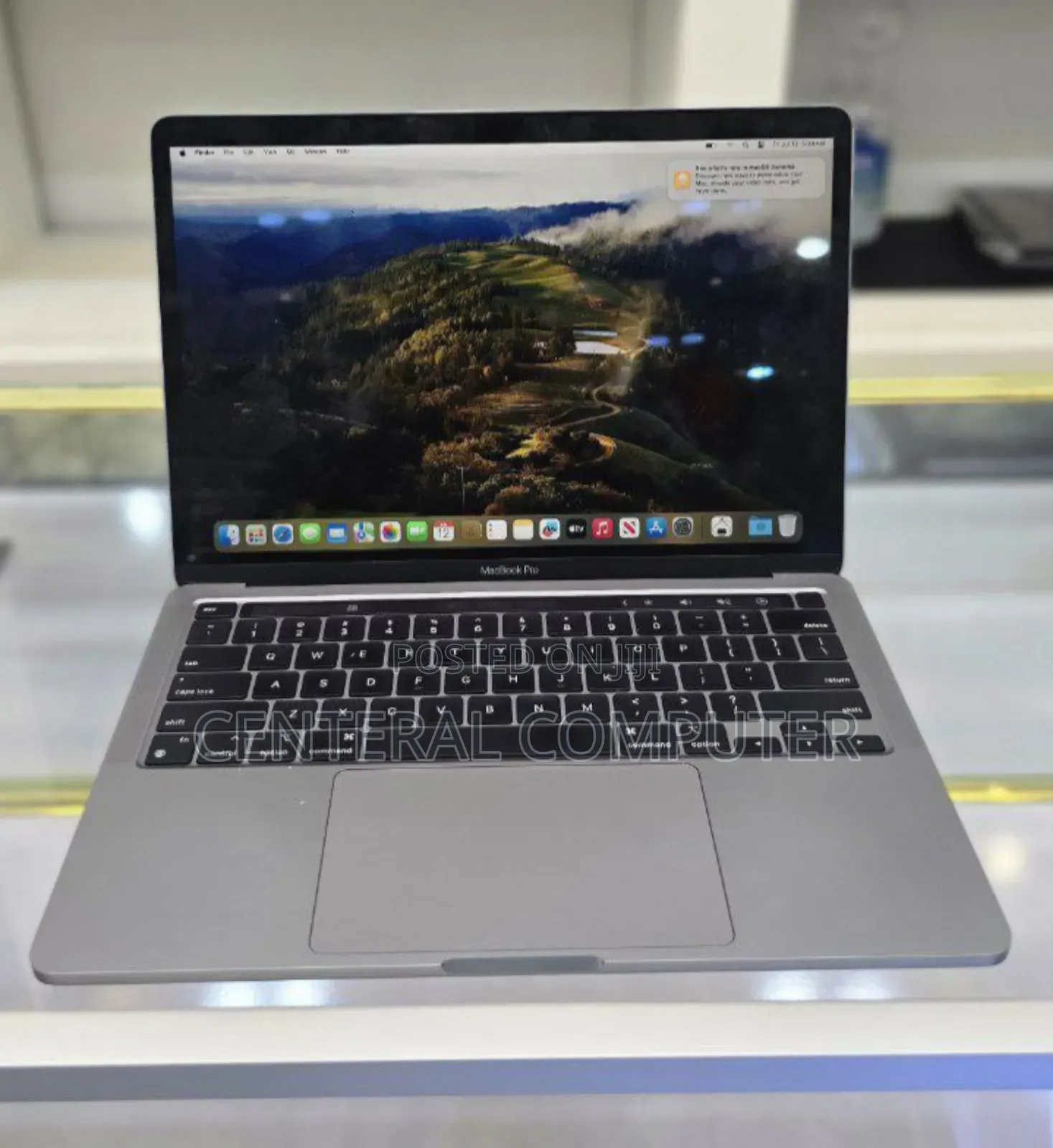 New Laptop Apple MacBook Air 2020 M1 8GB Apple M1 SSD 256GB