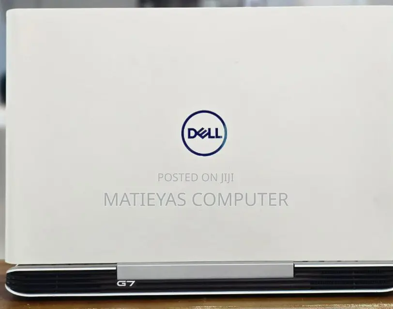 New Laptop Dell Inspiron 15 7580 8GB Intel Core I5 HDD+SSD 1.5T