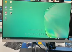 Photo - Frame Less Monitor 24 Inch Brand : HP !!