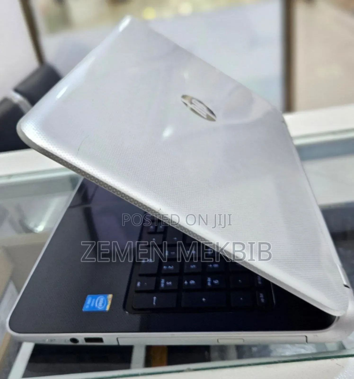 New Laptop HP Pavilion 15 8GB Intel Core I5 HDD 1T