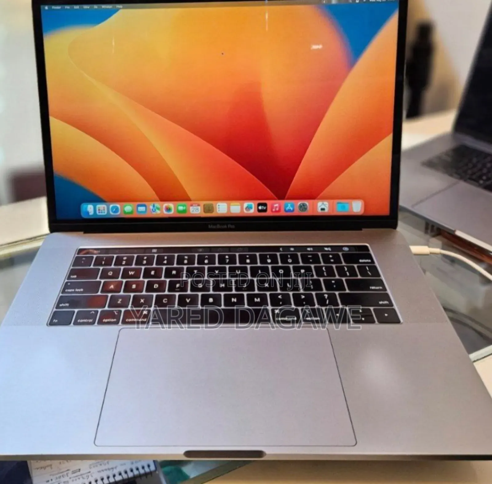 New Laptop Apple MacBook Pro 2018 32GB Intel Core I9 SSD 1T