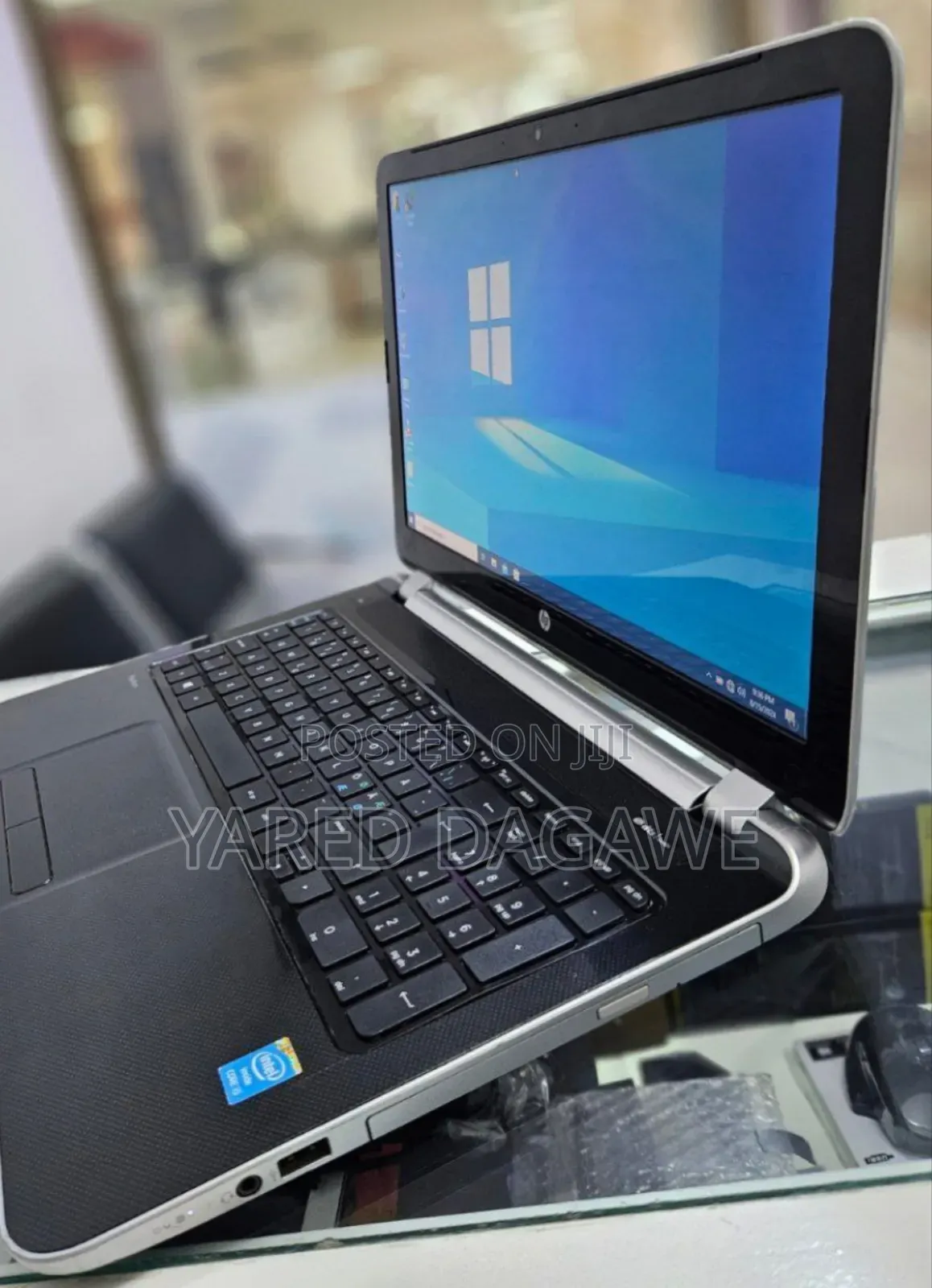 New Laptop HP Pavilion 15 8GB Intel Core I5 HDD 1T