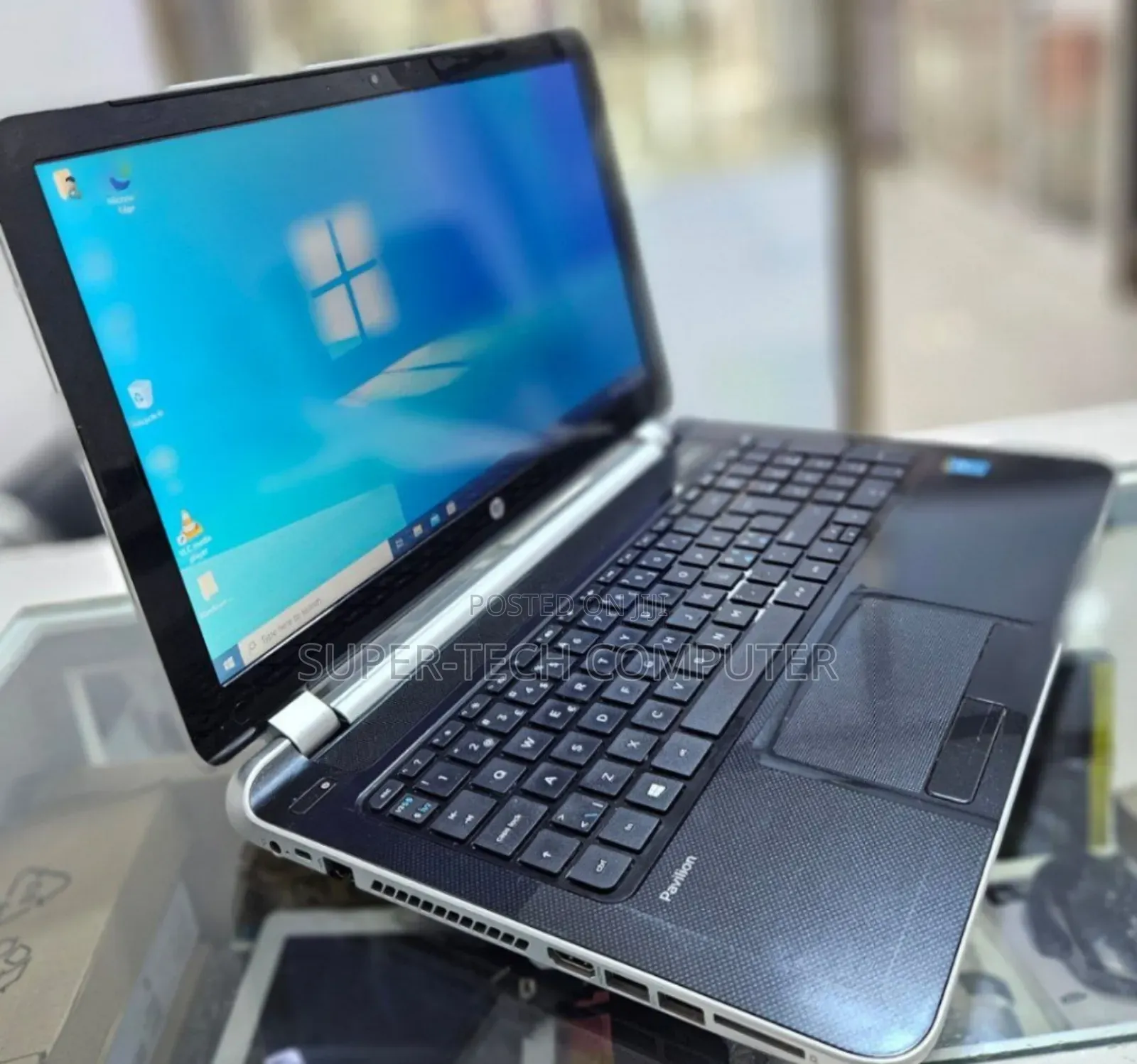 New Laptop HP Pavilion 15 8GB Intel Core I5 HDD 1T