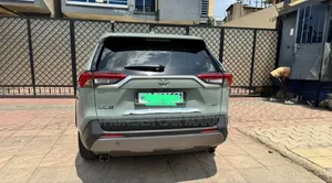 Toyota RAV4 2020 Silver