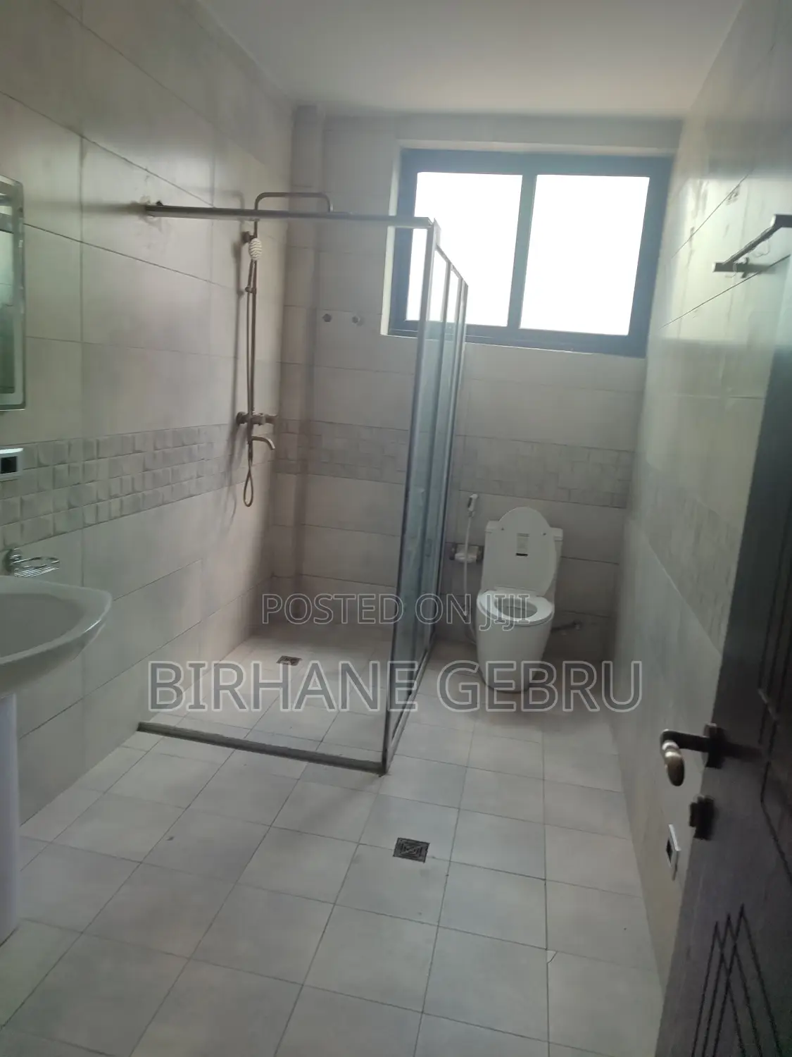 G+3 House for Living or Office Rent