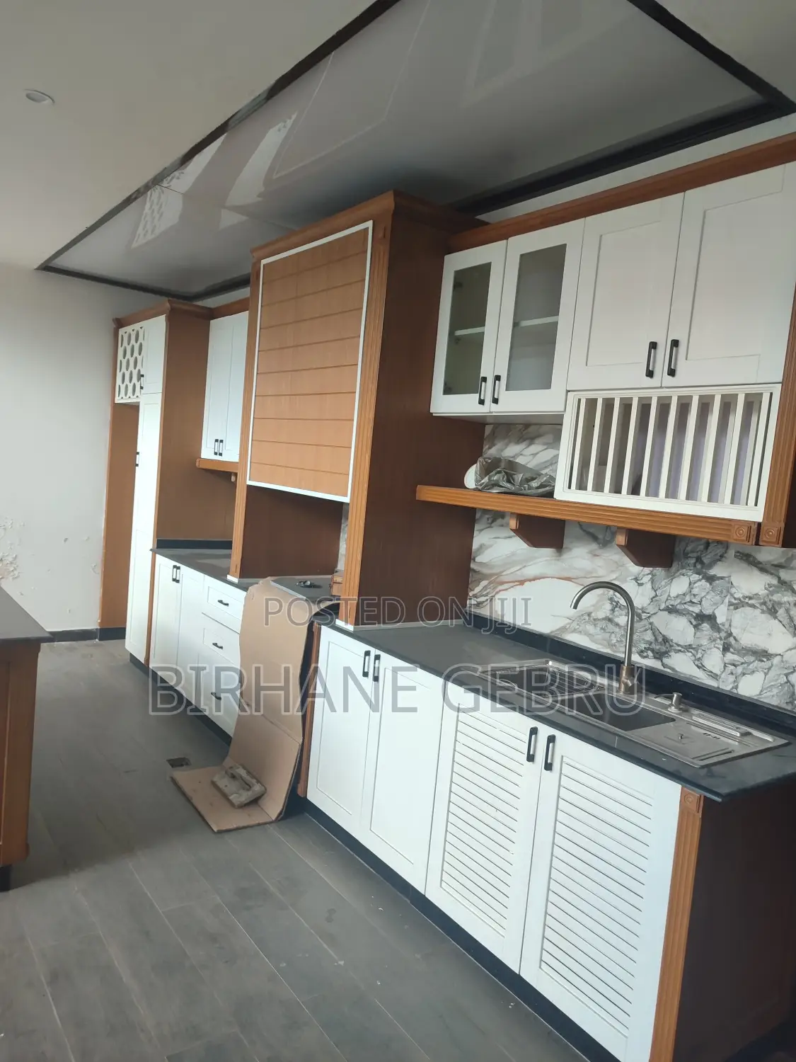 G+3 House for Living or Office Rent