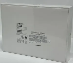 New Laptop Apple MacBook Pro 2022 M2 8GB Apple M2 SSD 256GB