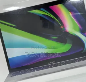 New Laptop Apple MacBook Pro 2022 M2 8GB Apple M2 SSD 256GB