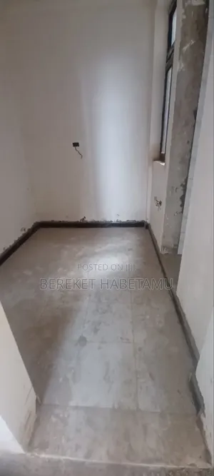 6bdrm House in አዲስ አበባ, Nifas Silk-Lafto for sale