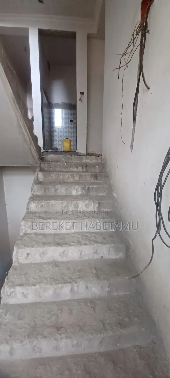 6bdrm House in አዲስ አበባ, Nifas Silk-Lafto for sale