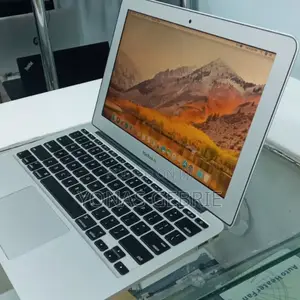 New Laptop Apple MacBook Air 2014 4GB Intel Core I7 SSD 128GB