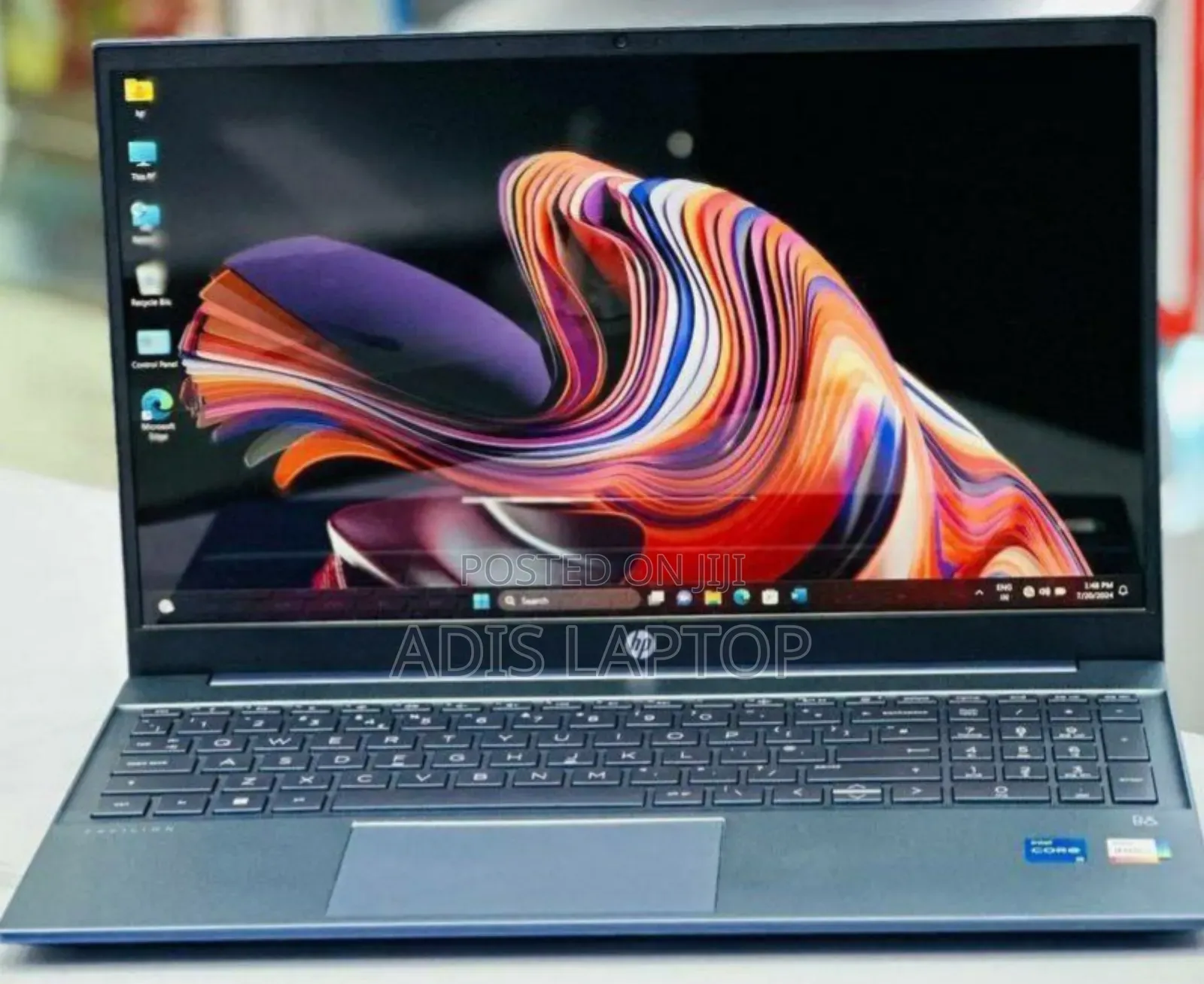 New Laptop HP Pavilion 10 8GB AMD Ryzen 5 SSD 512GB