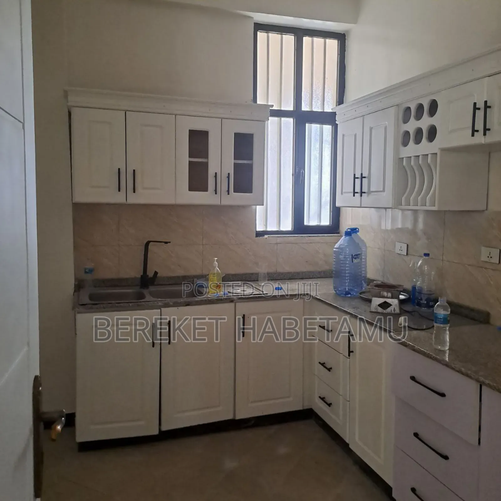 Furnished 6bdrm House in አዲስ አበባ, Nifas Silk-Lafto for sale