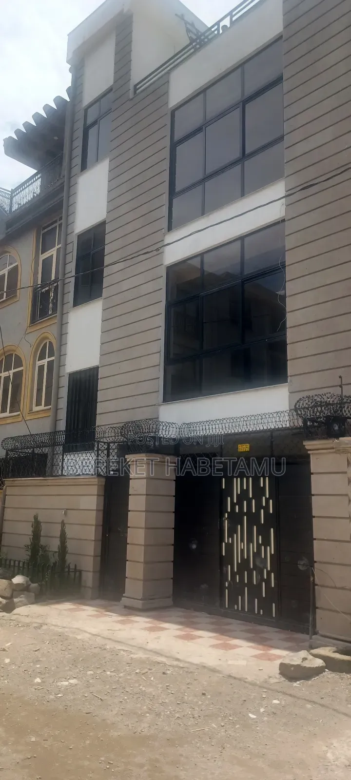 Furnished 6bdrm House in አዲስ አበባ, Nifas Silk-Lafto for sale