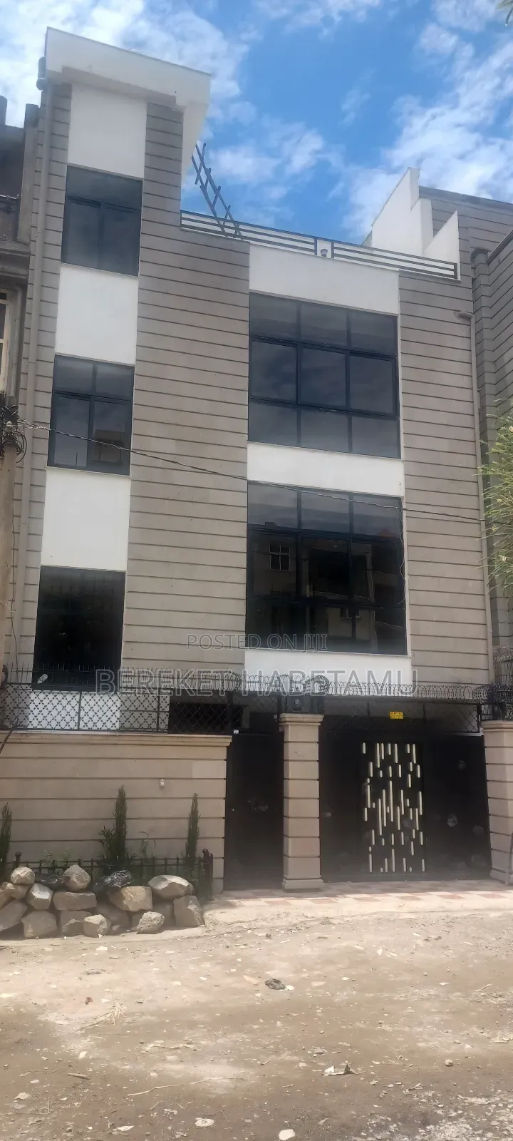 Furnished 6bdrm House in አዲስ አበባ, Nifas Silk-Lafto for sale