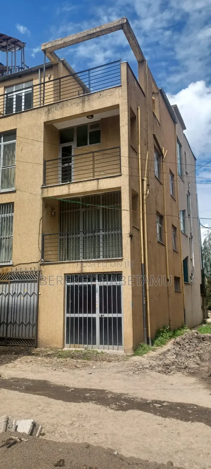 Furnished 6bdrm House in አዲስ አበባ, Nifas Silk-Lafto for sale