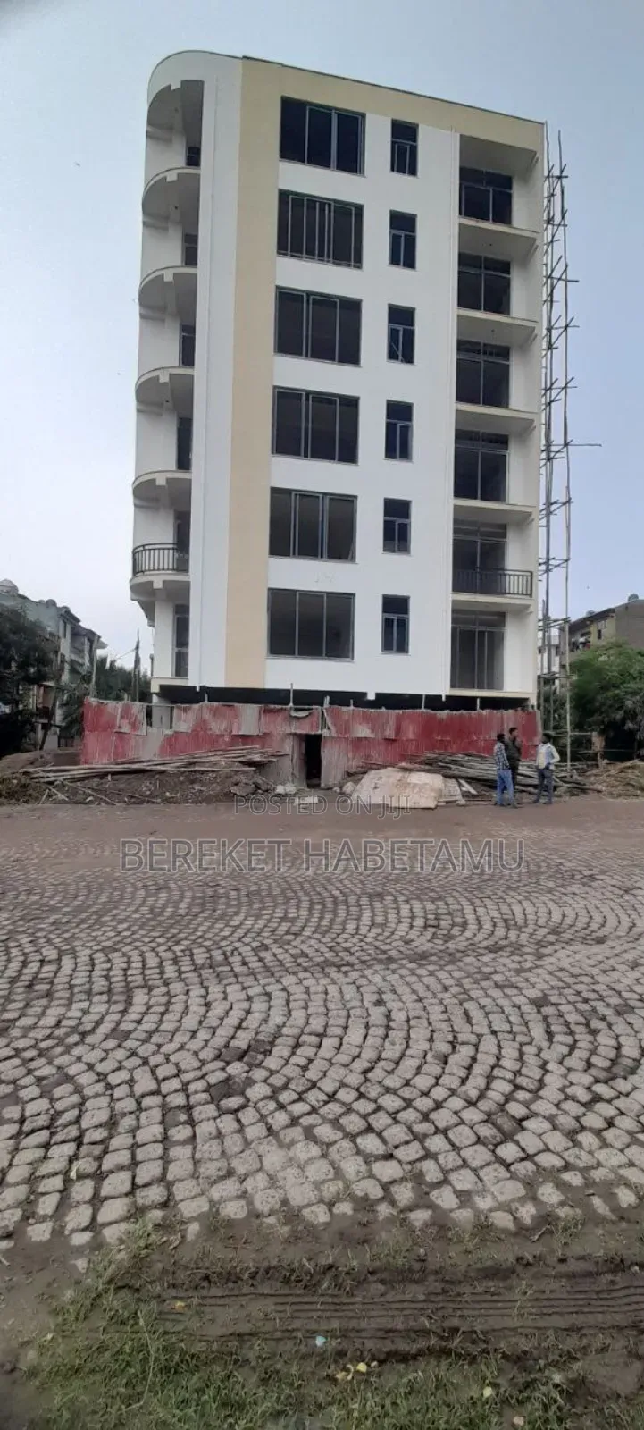 12bdrm Apartment in አዲስ አበባ, Nifas Silk-Lafto for sale