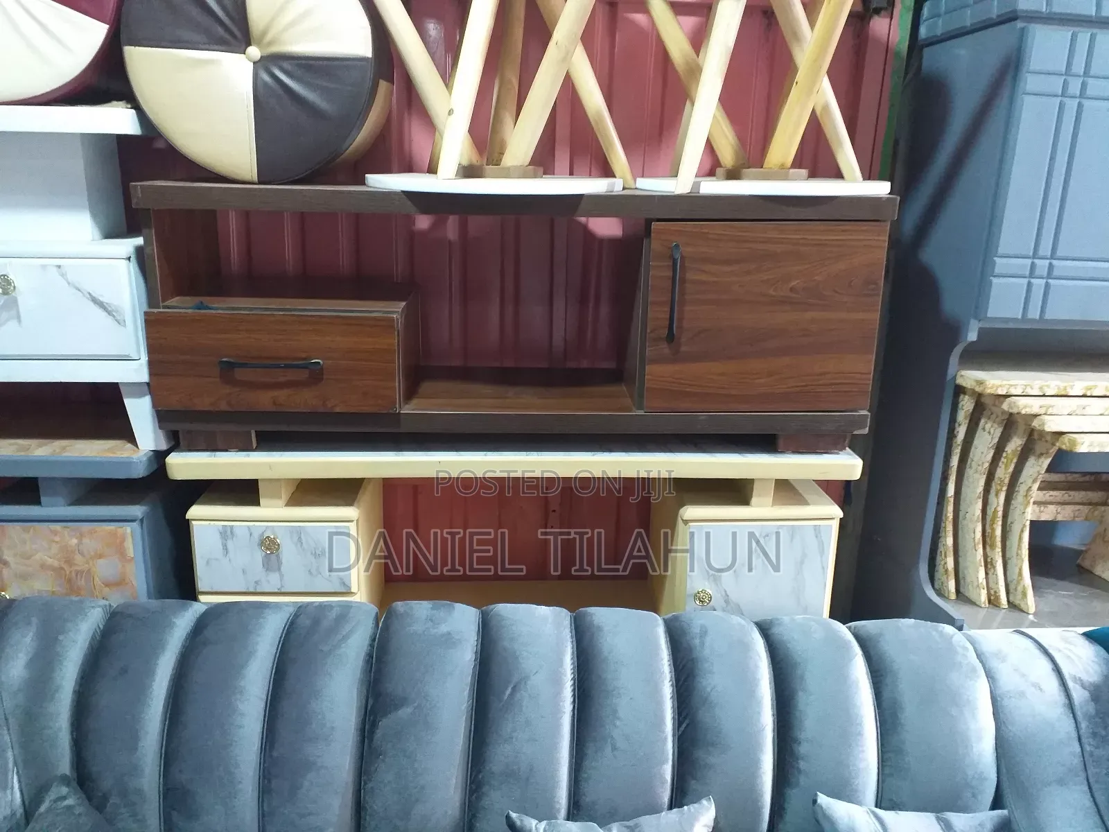 Tv Stand Meskeya Yelelewe