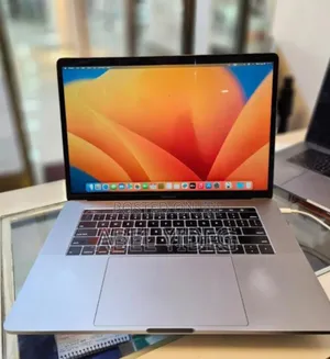 New Laptop Apple MacBook Pro 2018 32GB Intel Core i9 SSD 1T