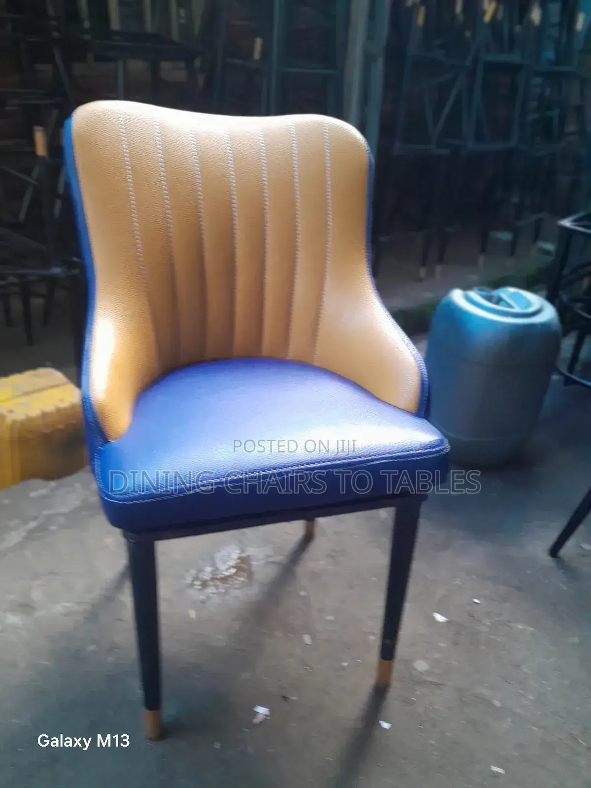 የሆቴል የካፌ የሥጋ ቤት የባር ወምበርና ጠረጼዛ