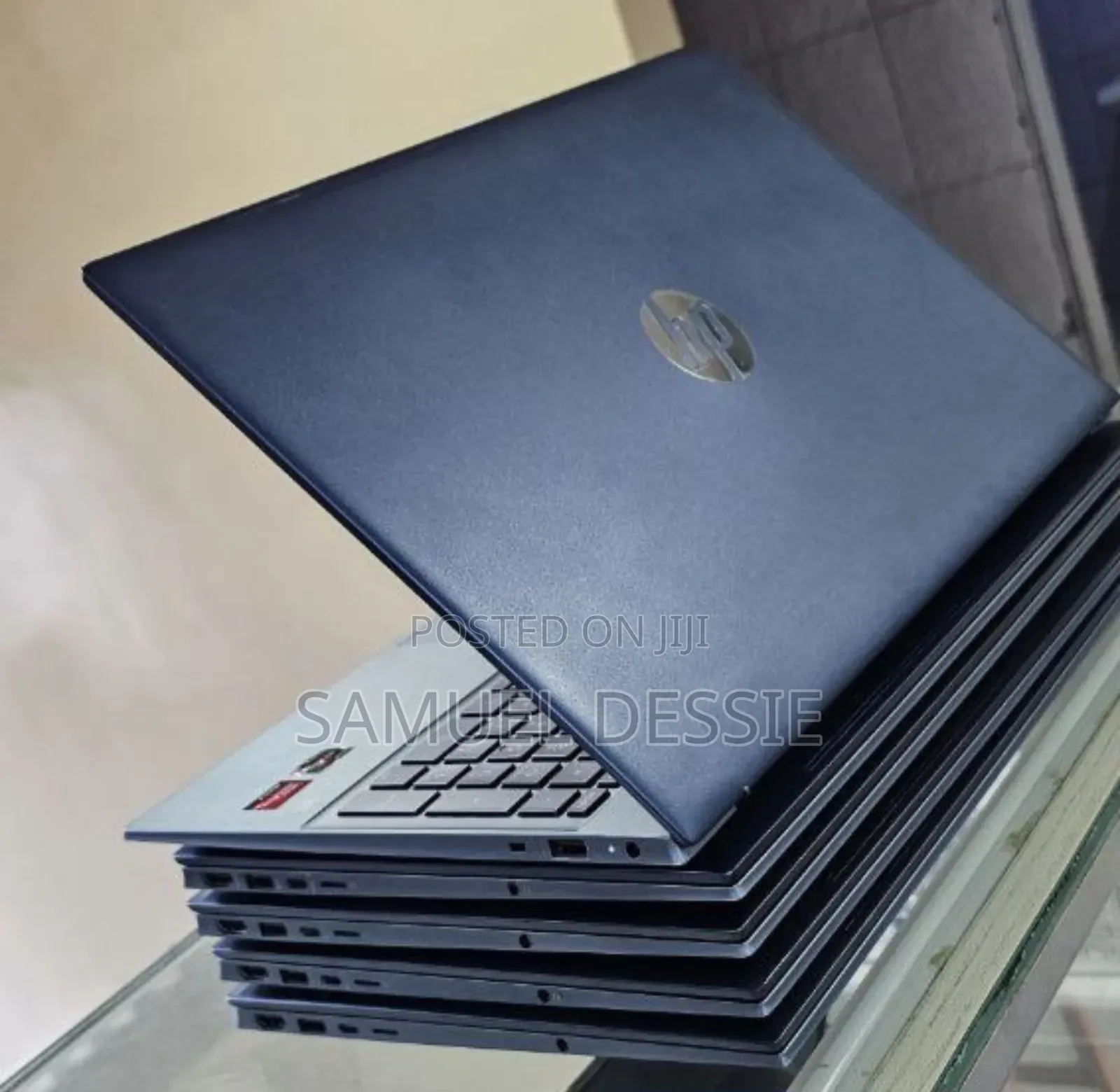 New Laptop HP Pavilion 15 8GB AMD Ryzen 5 SSD 512GB