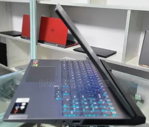 New Laptop Lenovo Legion 5 6GB AMD Ryzen 7 SSD 512GB