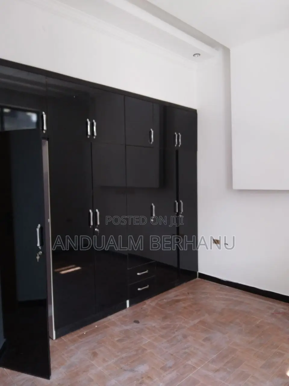 3bdrm Villa in Bole for sale