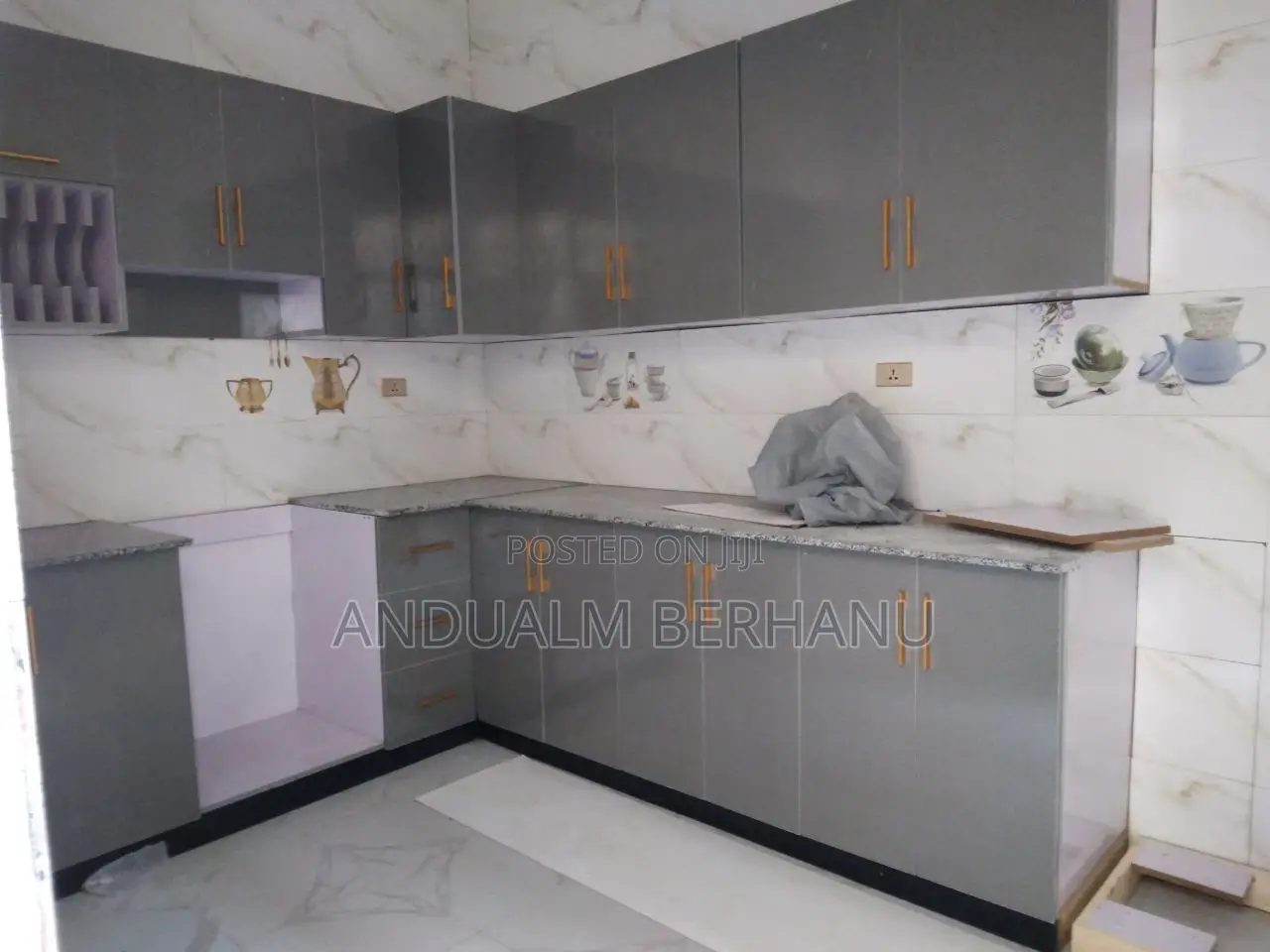 3bdrm Villa in Bole for sale