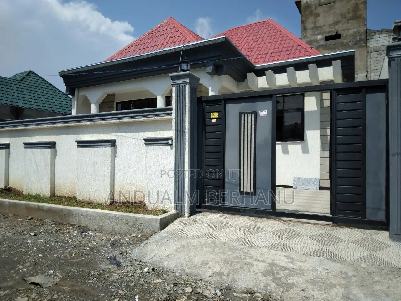 3bdrm Villa in Bole for sale