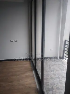 7bdrm Villa in Bole for sale