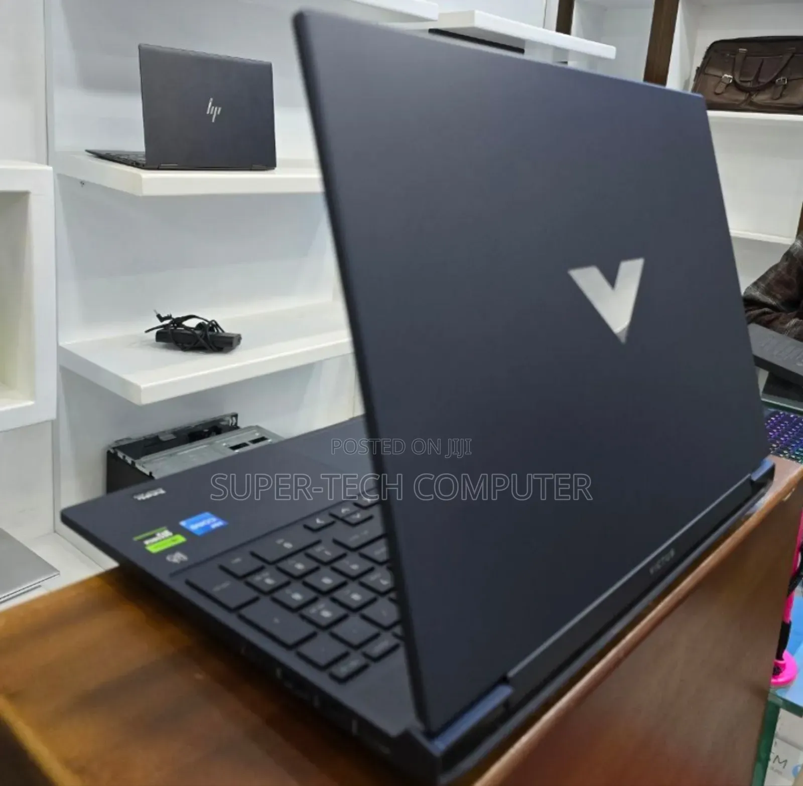 New Laptop HP Victus 15 16GB Intel Core I5 SSD 512GB